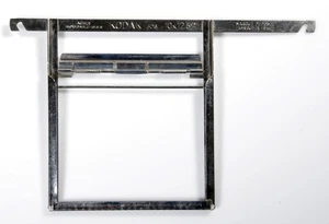 ENTWICKLUNGSRAHMEN 4x5 EDELSTAHL KODAK 606 4x5 RAHMEN - FÜR ENTWICKLUNGSBEHÄLTER - Bild 1 von 2
