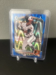 Bowman 2025 - Chrome Prospects Aron Estrada #BCP-33 refractor RayWave azul/150 - Imagen 1 de 2