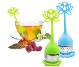Lotus Flower Tea Infuser - Silicone & Stainless Steel Strainer with Drip Tray - Picture 1 of 1