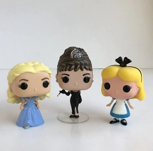 Funko POP! Frühstück bei Tiffanys Holly Golightly #380 Cinderella #138 Alice #49 - Bild 1 von 7