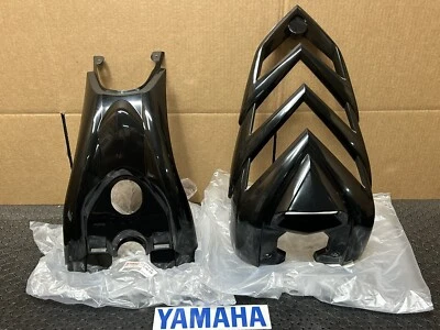 06-12 雅马哈猛禽 700 原始设备制造商烤架鼻孔气罐盖黑色 🔥快速发货🔥 — 第 1/4 张图片