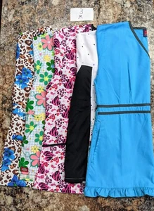 New Assorted Brand Women's M Scrub Tops - Picture 1 of 1