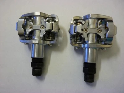 PEDALES DE BICICLETA VINTAGE GT ALEACIÓN DOBLE LADO SIN CLIP 9/16 X 20 TPI  Foto 1 de 3