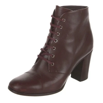 Botas de couro com cadarço Chanel - Imagem 1 de 4