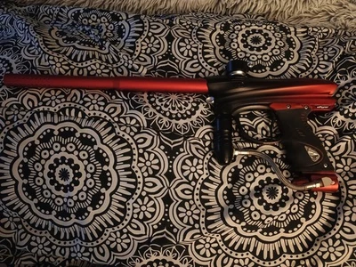 Marcador de paintball Dye Dm7 Foto 1 de 4