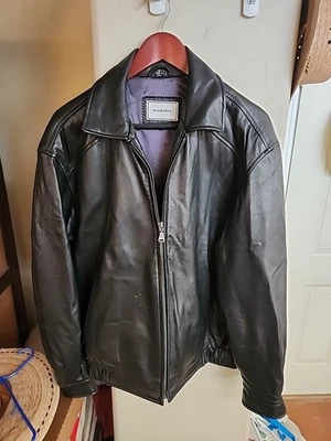 CHAQUETA DE CUERO NEGRA PARA HOMBRE HATHAWAY..MEDIANA Foto 1 de 4