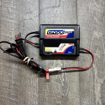 Duratrax Onyx 200 AC/DC Sport Peak Battery Charger NiCd NiMH M 4-7 Cell - Image 1 of 4