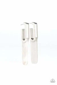 Paparazzi HAUTE Off The Press Silber Creolen - Bild 1 von 2