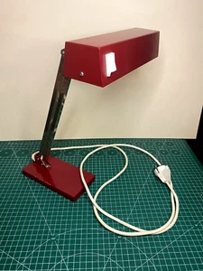 Rara lampada da tavolo scrivania Pfäffle tipo 873 metallo rosso vino anni 60 - Foto 1 di 10