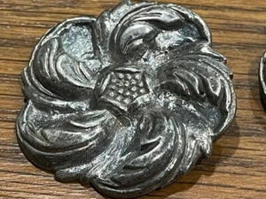 BUTTON SOLID STERLING SILVER FLOWER 925 Large 1-5/8 inch wide - Picture 1 of 12