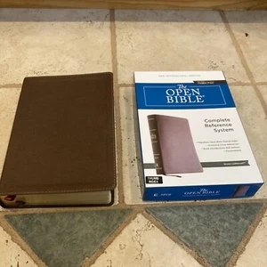 NIV Open Bible, Leathersoft, Brown, Red Letter INDEXED Complete Reference SYSTEM - Picture 1 of 12