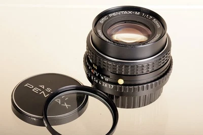 Pentax-M SMC 50mm 1:1.7 MF Prime Standard, K-mount cameras & mirrorless  521 - Image 1 of 4