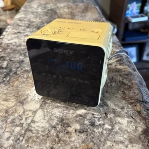 Sony Icf-c10w Dream Machine Vintage 1980s Alarm Clock Radio READ DESCRIPTION ๐ - Picture 1 of 11
