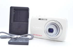 NEAR  MINT  Panasonic Lumix DMC-S1 white Compact Digital Camera Japan working - Picture 1 of 14