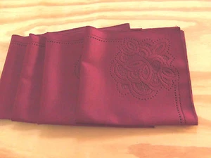 Burgundy Lace Battenburg design Napkins 17 x 17 set of 4 - Picture 1 of 3
