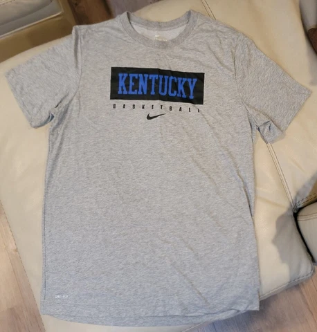 University of Kentucky Basketball Wildcats Nike Dri-Fit T-Shirt Large NWOT Cover
