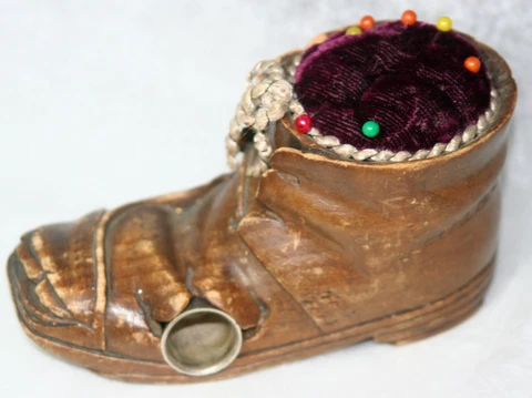 ANTIQUEc1800's Victorian TREEN WOOD SHOE~~THIMBLE HOLDER & PIN CUSHION~~marked Cover