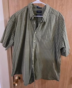 Camisa elástica de manga corta con botones Dockers para hombre - talla XXL - verde - Imagen 1 de 5