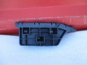 Bumper Bracket Retainer  Chevrolet Tahoe 2015-2020 Front Driver Side  Guide OEM - Picture 1 of 6