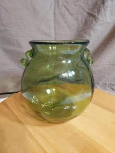 Maceta verde esmeralda vintage con asas sopladas a mano.  - Imagen 1 de 9