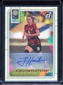2023 Donruss "world cup” JORDYN HUITEMA autograph AUTO - 1st 🇨🇦 card - Picture 1 of 2