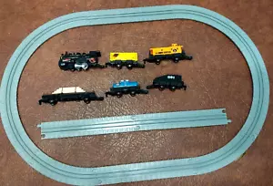 Vintage 1989 Galoob Micro Machines Trains Cannonball No. 9 Freight Set W/ Track - Foto 1 di 12