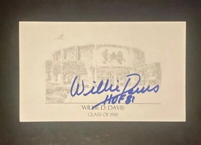 WILLIE DAVIS AUTHENTIC AUTOGRAPHED 3 X 5 CARD NFL FOOTBALL - Image 1 of 4