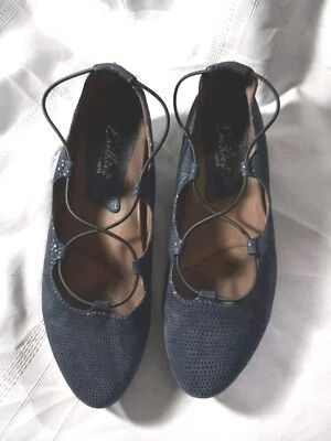 Zapatos planos sin cordones Earthies By Earth de gamuza azul para ballet talla 9 USADOS Foto 1 de 4