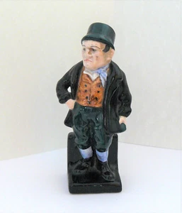 ROYAL DOULTON Small Figurine - Charles Dickens - BILL SIKES - Perfect - Picture 1 of 3