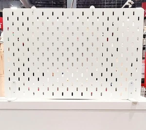 IKEA SKÅDIS freistehendes Pflasterbrett, weiß, 22×141⁄2"" BRANDNEU 005.415.74 - Bild 1 von 5