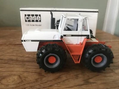 Case 4890 4WD Diecast Toy Tractor 1:35 Scale NZG Made in Germany w/ Box - Image 1 of 4