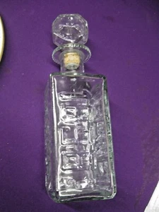 RARE LICENSE PLATE DECANTER BOTTLE - BY WALKERS - MA, MT, CT, & IN - Picture 1 of 7