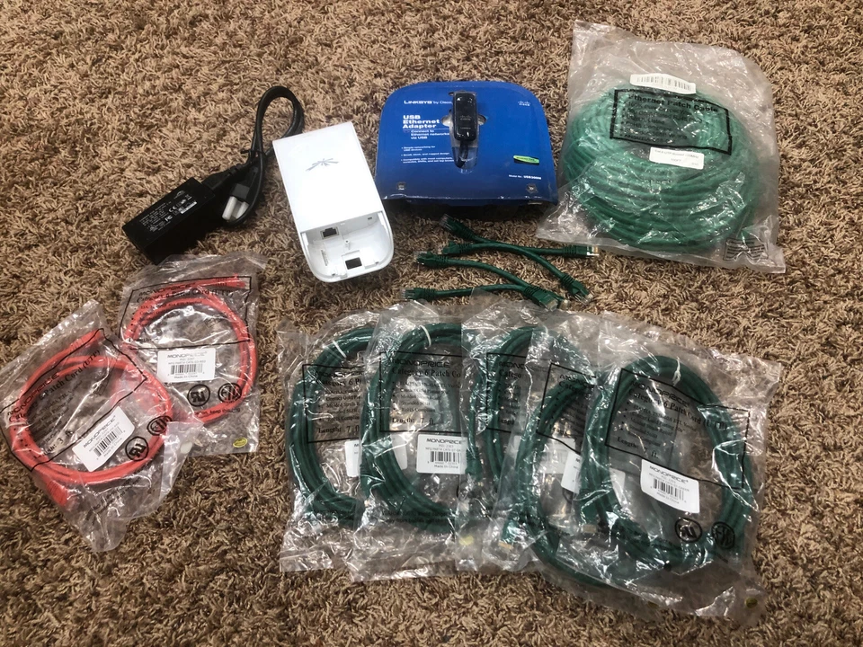 Lote: Adaptador Linksys USB Ethernet Modelo USB300M Ubicuo Poe Cables de Conexión 100’ Foto 1 de 4