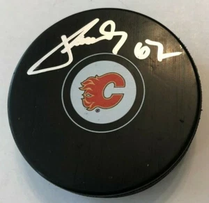 MICHAEL FROLIK SIGNED CALGARY FLAMES HOCKEY PUCK W/CASE COA - Picture 1 of 1