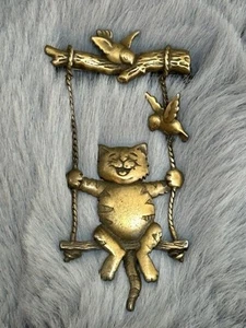 Vintage JJ Jonette Jewelry Kitty Cat On A Swing With Birds Pin Brooch Signed - Picture 1 of 5