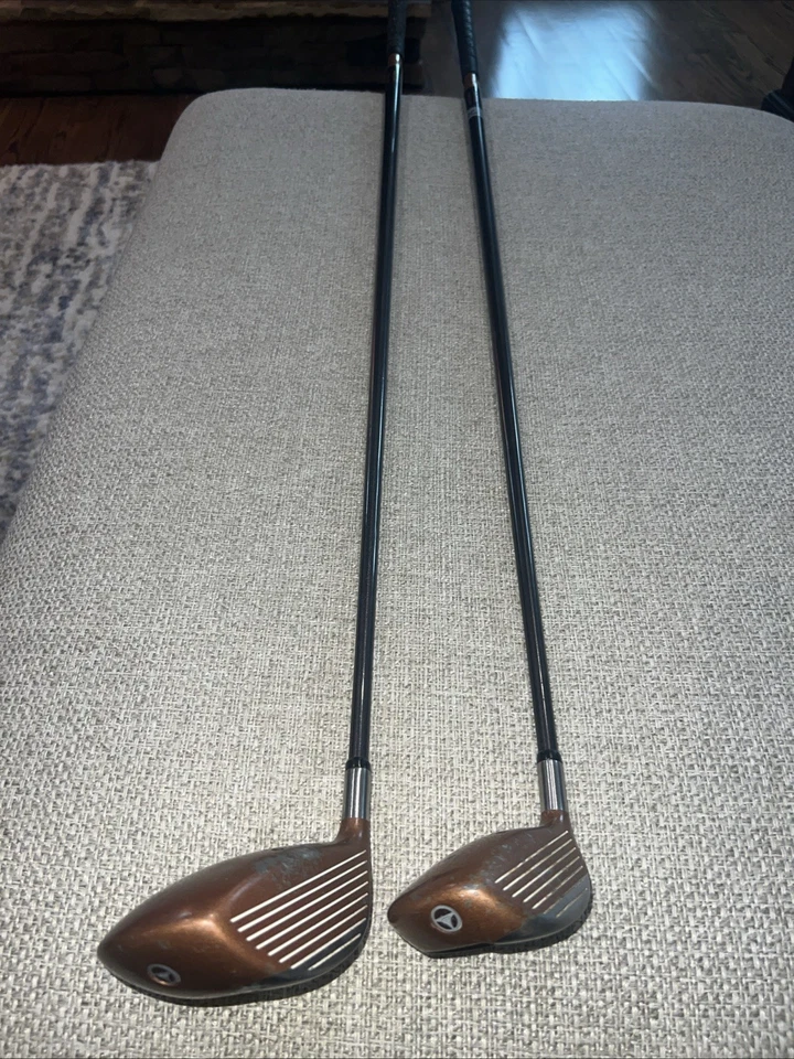 Taylor Made Burner Driver (9.5) And A 7 Wood, Bubble Shafts, RH - Image 1 of 4