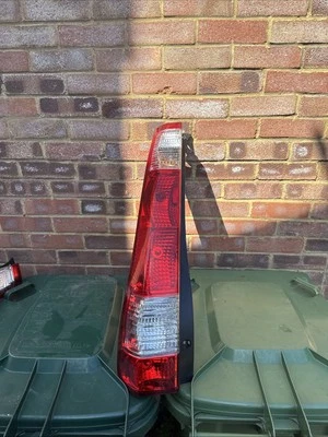 Luz trasera HONDA CRV N/S 2004-2007 5 puertas Estate LH FACELIFT Foto 1 de 4