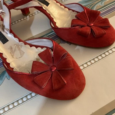 Vintage Marc Jacobs Red Kitten Heel Round Toe Shoes  - Image 1 of 4