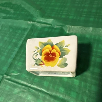 Corelle SUMMER BLUSH Sugar Packet Sweetener Holder Yellow flower - Image 1 of 4
