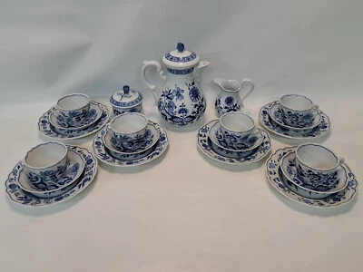 Hutschenreuther Kaffeeservice Zwiebelmuster 6 Personen 23 teilig - Bild 1 von 4