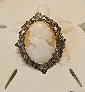 Vintage Cameo Carved Shell Brooch Pin Art Deco Setting - Picture 1 of 7