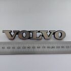 Srebrna plakietka samochodowa Volvo - używana