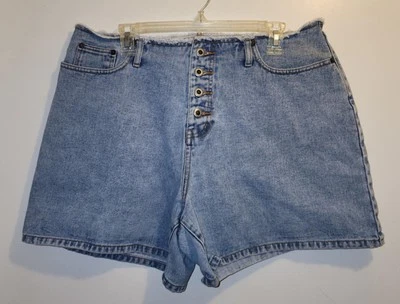 Carolina 蓝色纽扣门襟牛仔短裤 16W Y2K 高妈妈短裤 — 第 1/4 张图片