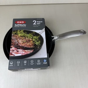 OXO Softworks Non-Stick 2-Piece Skillet Set (10.5 in / 12 in) - Black New - Picture 1 of 8