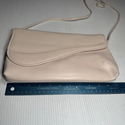 Nuevo traje de mano/bolso de hombro rosa claro crema de colección años 80 Foto 1 de 4