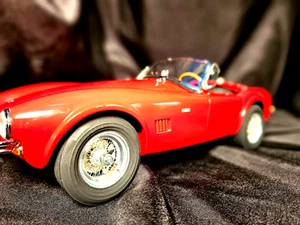 GMP Shelby Cobra 1:12 Scale Inv. #4071 - Picture 1 of 8