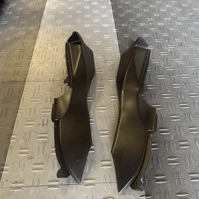 Крышки воздухозаборника коллектора Ducati 749 S - Изображение 1 из 3