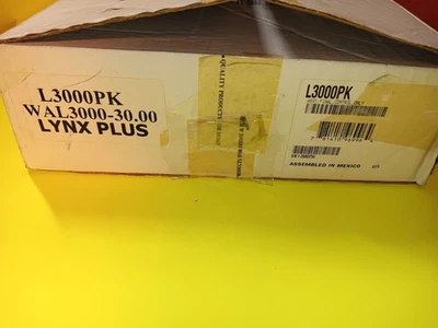 NEW Honeywell LYNXPLUS2 L3000PK Security System - Image 1 of 4