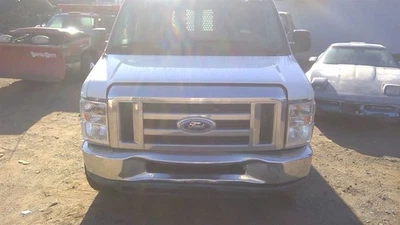 Capó para camioneta Ford E350 1654325 21-23 08-19 Foto 1 de 4