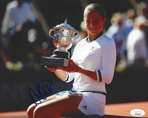JELENA OSTAPENKO SIGNIERTES 8 X 10 FOTO AUSTRALISCH FRANZÖSISCH US OPEN WIMBLEDON JSA - Bild 1 von 2